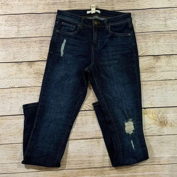 Life in Progress Skinny Distressed Jean - Picture 2 of 6